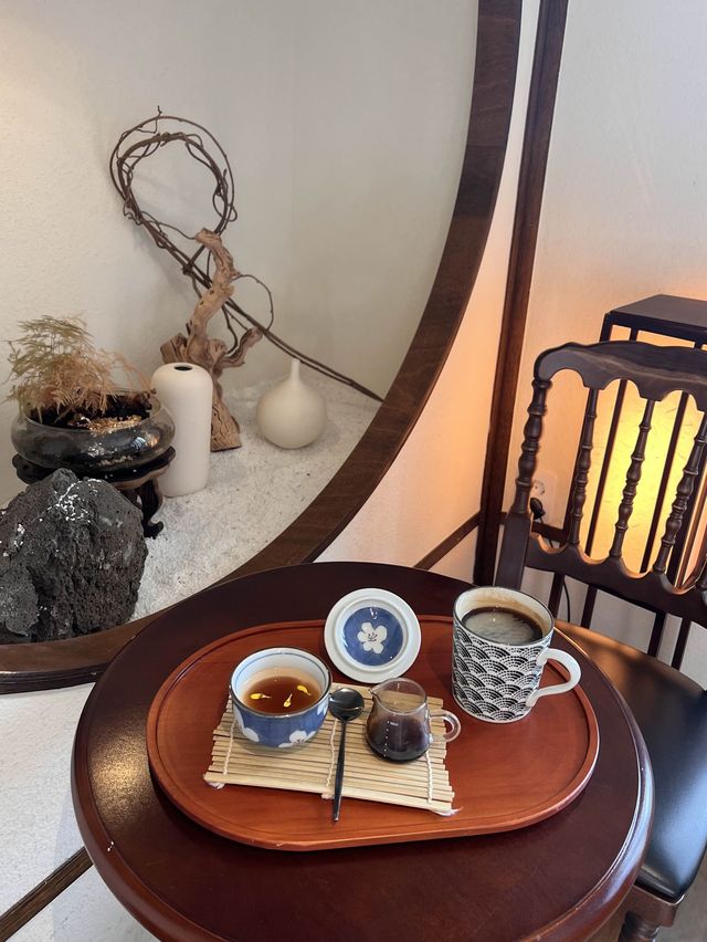韓国/ソウル【望遠洞】緑と和の調和が素敵🌿駅近の人気カフェ💚