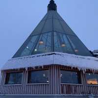 Finland - Golden Crown Iglu