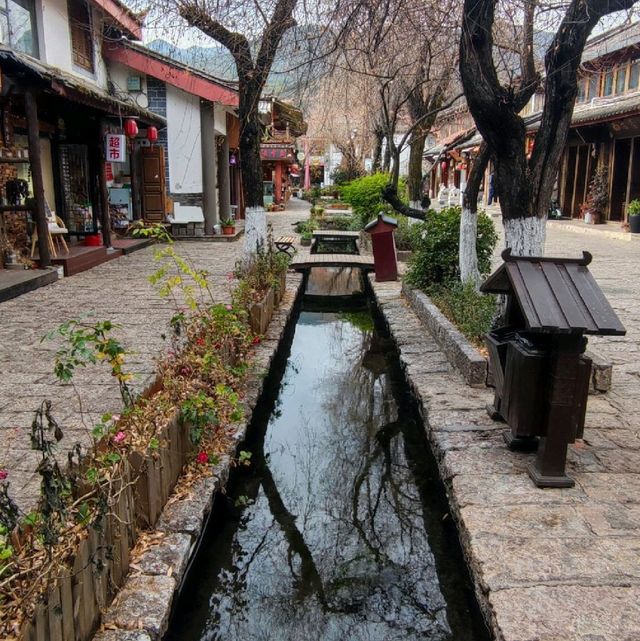 A relaxed version of Lijiang