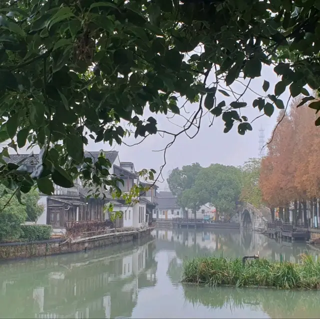 A non touristic water town in Qingpu