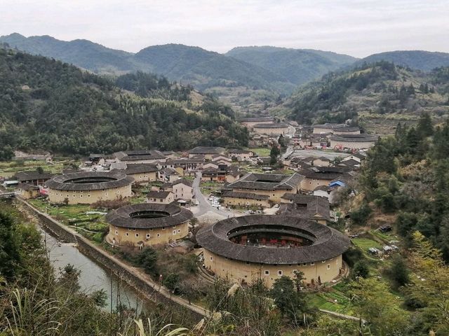 Hekeng: quiet, non-commercial tulou cluster