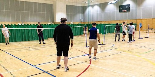 Sunday badminton for all levels weekly | Clissold Leisure Centre