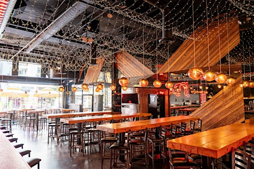 St. Patrick's Day Chicago at Happy Camper (Old Town) | Happy Camper Pizzeria