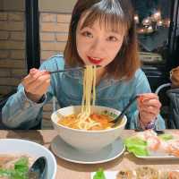 酸辣開胃的美式越南料理！燈光美氣氛佳竹北餐廳