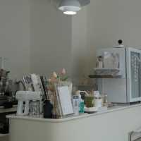 Unbidden cafe ของดีย่านปิ่นเกล้า คาเฟ่สไตล์เกาหลี