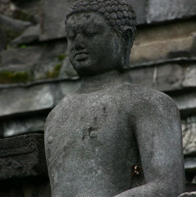 World Largest Buddhist Temple 
