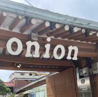 안국 빵집, 어니언 onion🧅