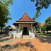 เที่ยววัดเก่าโบราณ วัดเกาะกลาง อ.ป่าซาง จ.ลำพูน 