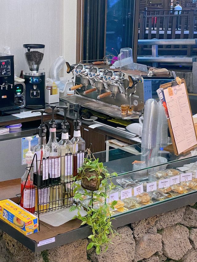 부산 초량 루프탑 카페 'HISFFEE'