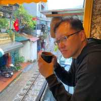 Hanoi Train rail track cafe