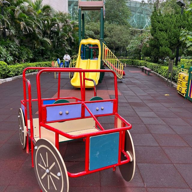 可玩食行街購物的櫻桃公園 可玩食行街購物的櫻桃公園