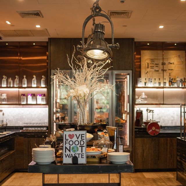 Hilton Sukhumvit กับ Story ของ Jay & Daisy