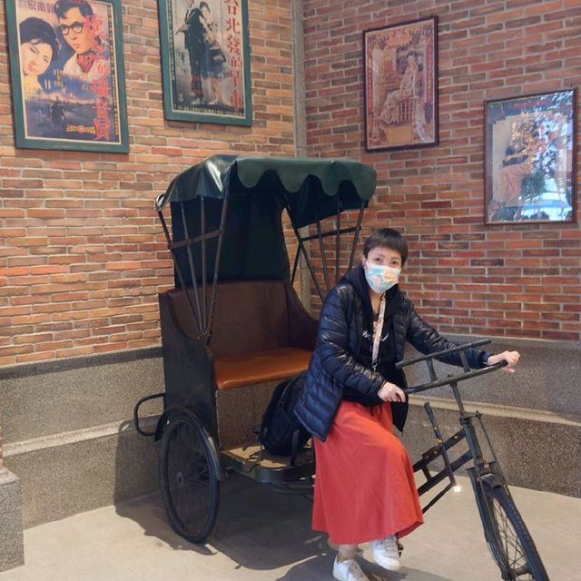 A13遠百信義美食街 復古玩心十足