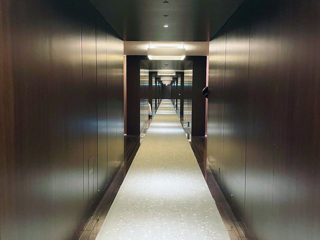コンラッド東京 コーナースイートルーム