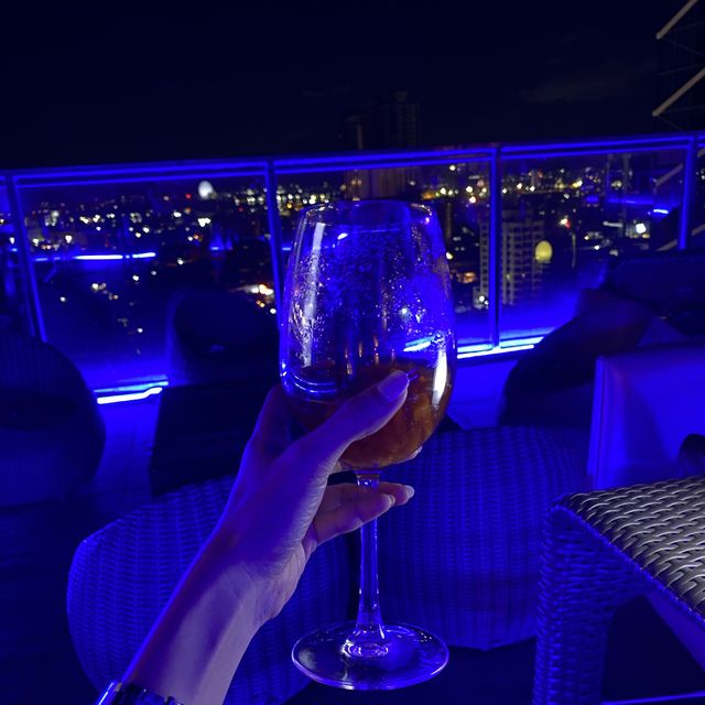 Straight Up Bar 🍷🍸