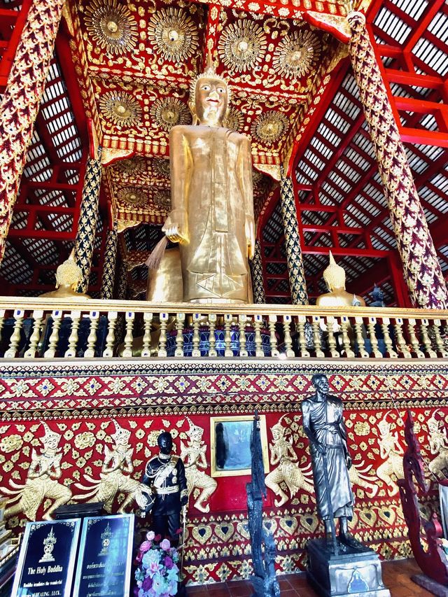 สักการะพระเจ้าค่าคิง | วัดสวนดอก |เชียงใหม่