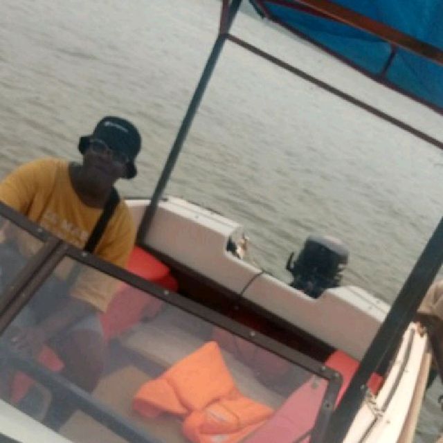 Kumasi lake Bomsotwe Boat experience Kumasi lake Bomsotwe Boat experience