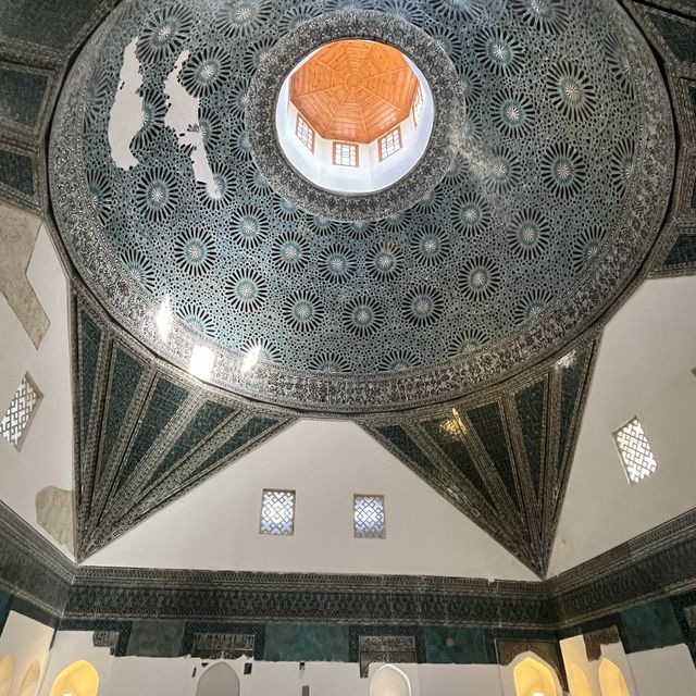 秋のコンヤへの旅 うっとりする緑のタイル カラタイ博物館