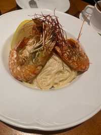 Plato Cafe & Bistro 
