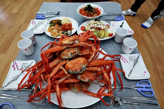 원주 홍게 맛집. 게먹고 회먹고