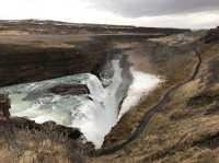 冰島黃金圈景點之一「黃金瀑布Gullfoss Falls」