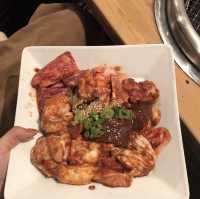 :: 名古屋 📍名古屋で絶品✨✨和牛ホルモン焼 本店 【三國】