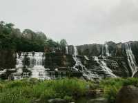 Chasing a beautiful waterfall in Dalat 