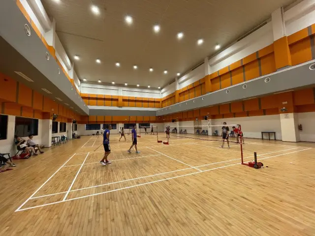 Sports and leisure club