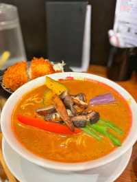 中環超濃稠咖喱湯拉麵🍛