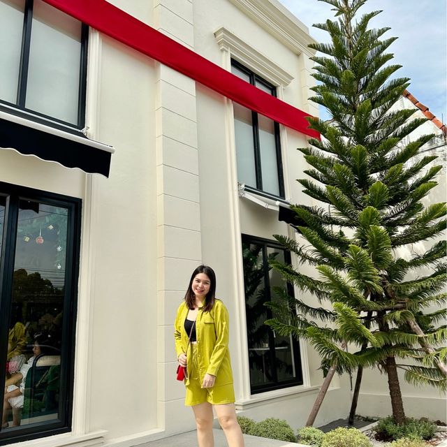 GIVEN Coffee and Bistro