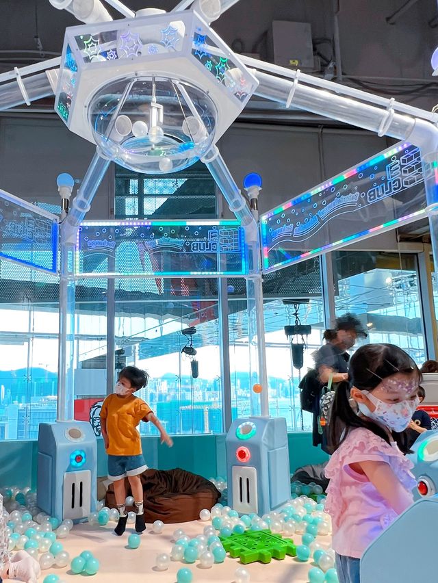 PlayHouse 全新面貌 繼續喪玩 
