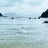 坪洲東灣沙灘及龍母廟