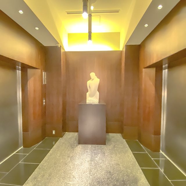 アイコニック東京汐留・エレベーターホール