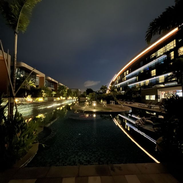 Most Uniquely Shaped Hotel in Singapore