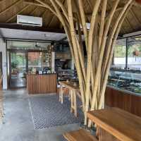 Everything in one place, Uluwatu Bali, Cafe