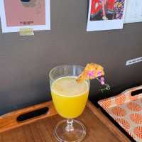Petite Nature cafe & market