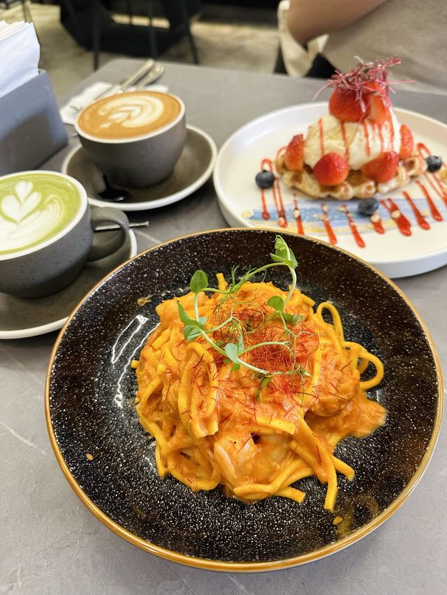 📍朗屏工業風cafe｜下午茶優惠🤩點主食或甜品飲品半價