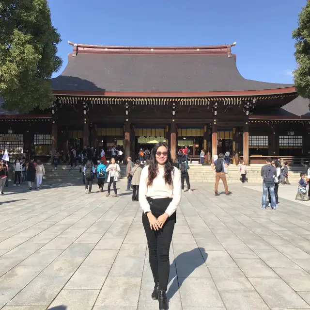 ศาลเจ้าเมจิ (Meiji Jingu)