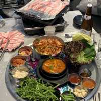 신당 삼겹살 포차, 청춘상회