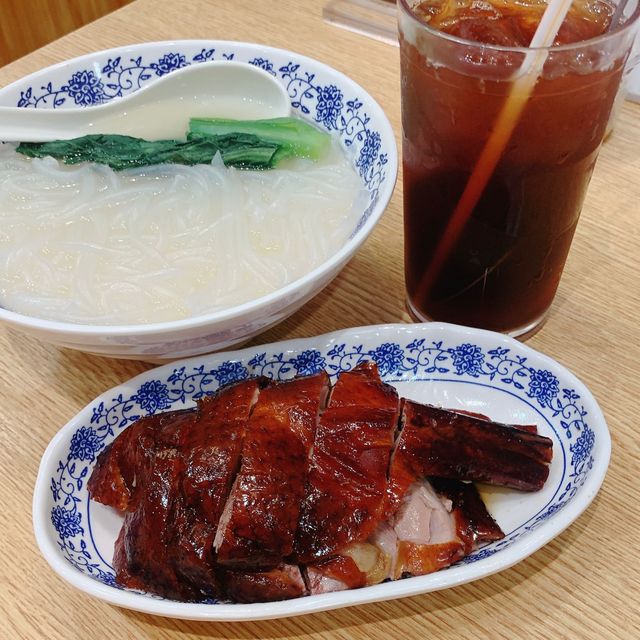 北角新式貼地燒味餐廳😺價錢實惠大份抵食