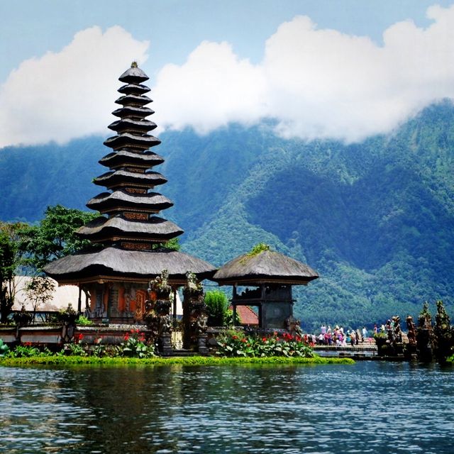 Pura Ulun Danu Bratan 