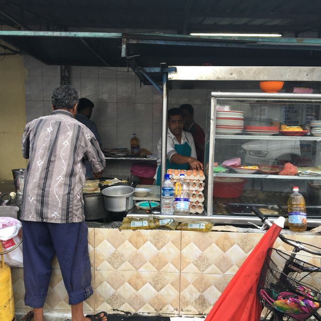 The best ‘Roti Canai Banjir’ in town!