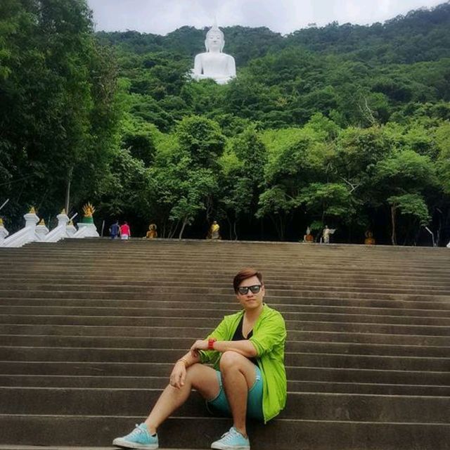 พระขาวองค์ใหญ่ มาเขาใหญ่ต้องเคยเห็น