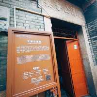 The Family School of Le Chun