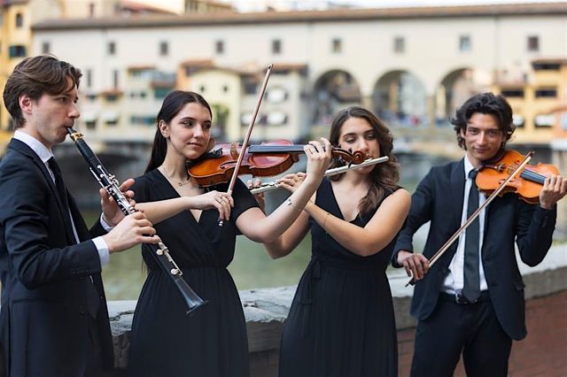 OCF - Direttore Giuseppe Lanzetta Clarinetto Alessandro Carbonare | Palazzo Medici Riccardi
