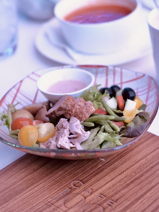 Sky100 Cafe100 Set Dinner