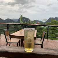 ภูรุ่งแจ้ง…