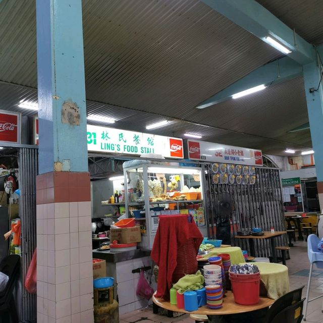 Cheap Chinese Cuisine at Sibu Central Market