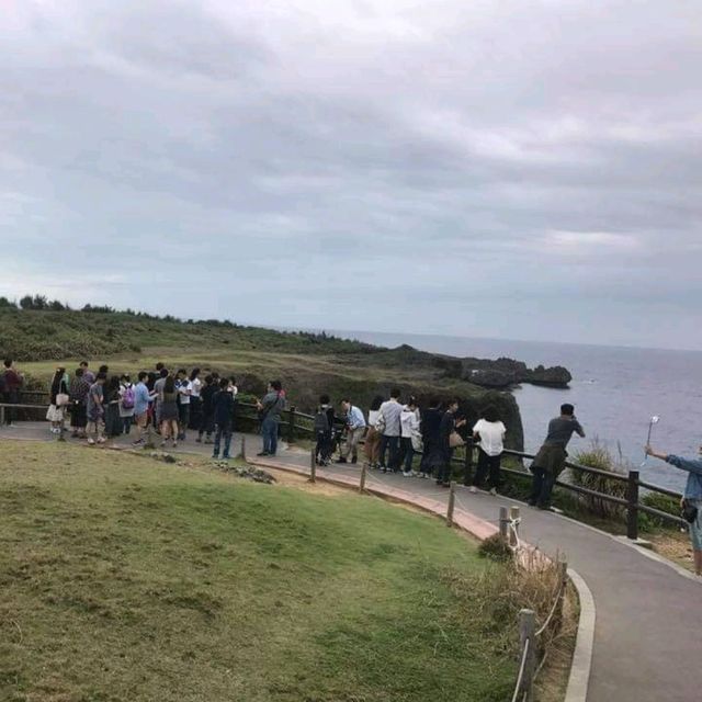 ชายหาด ติดกับ Okinawa aquarium 