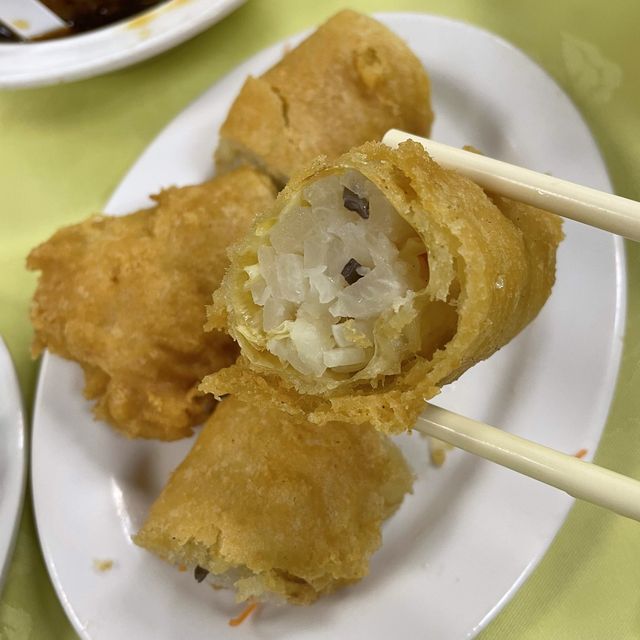 天壇大佛 - 齋堂